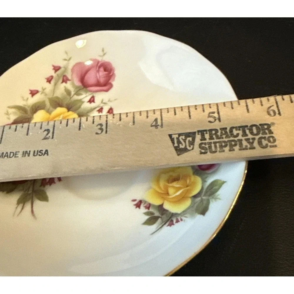 Queen Anne Roses Floral Teacup Tea Cup Saucer ‎ Bone China England Vintage